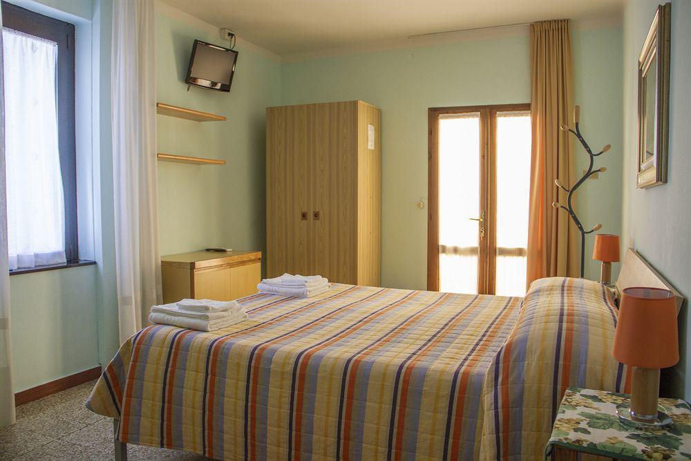 Il Vigneto Affittacamere Manerba del Garda Kültér fotó