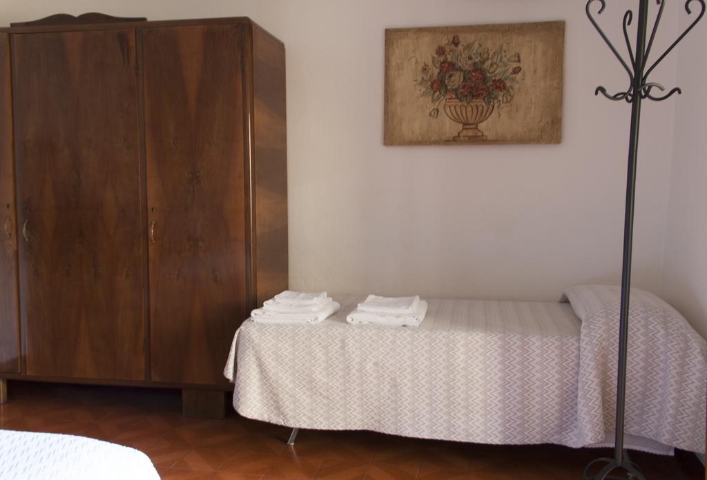 Il Vigneto Affittacamere Manerba del Garda Szoba fotó